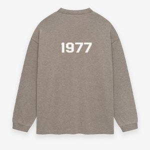 Shop the 1977 Essentials Jersey Long Sleeve Sweatshirt. Soft, breathable fabric and a relaxed fit for comfort and style. Perfect for any occasion.