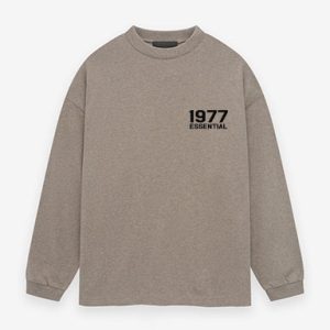 Shop the 1977 Essentials Jersey Long Sleeve. Soft, breathable fabric with a classic fit. Perfect for layering or casual wear. Ideal for everyday comfort.