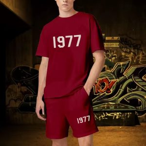 Discover the 1977 Essentials Short Set in Mehroon. Stylish, comfortable, and perfect for any casual occasion. A must-have addition to your wardrobe