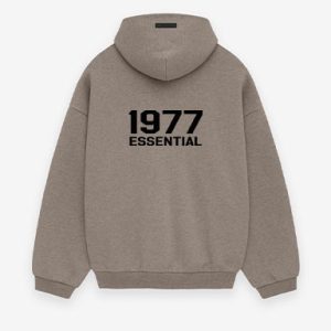 Shop the 1977 Heavy Fleece Vintage Shrunken Hoodie for ultimate comfort, style, and versatility. Perfect for everyday casual wear and relaxation.