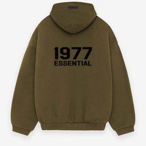 Shop the 1977 Essentials Fleece Hoodie in Olive for ultimate comfort, style, and versatility. Perfect for everyday casual wear and relaxation.